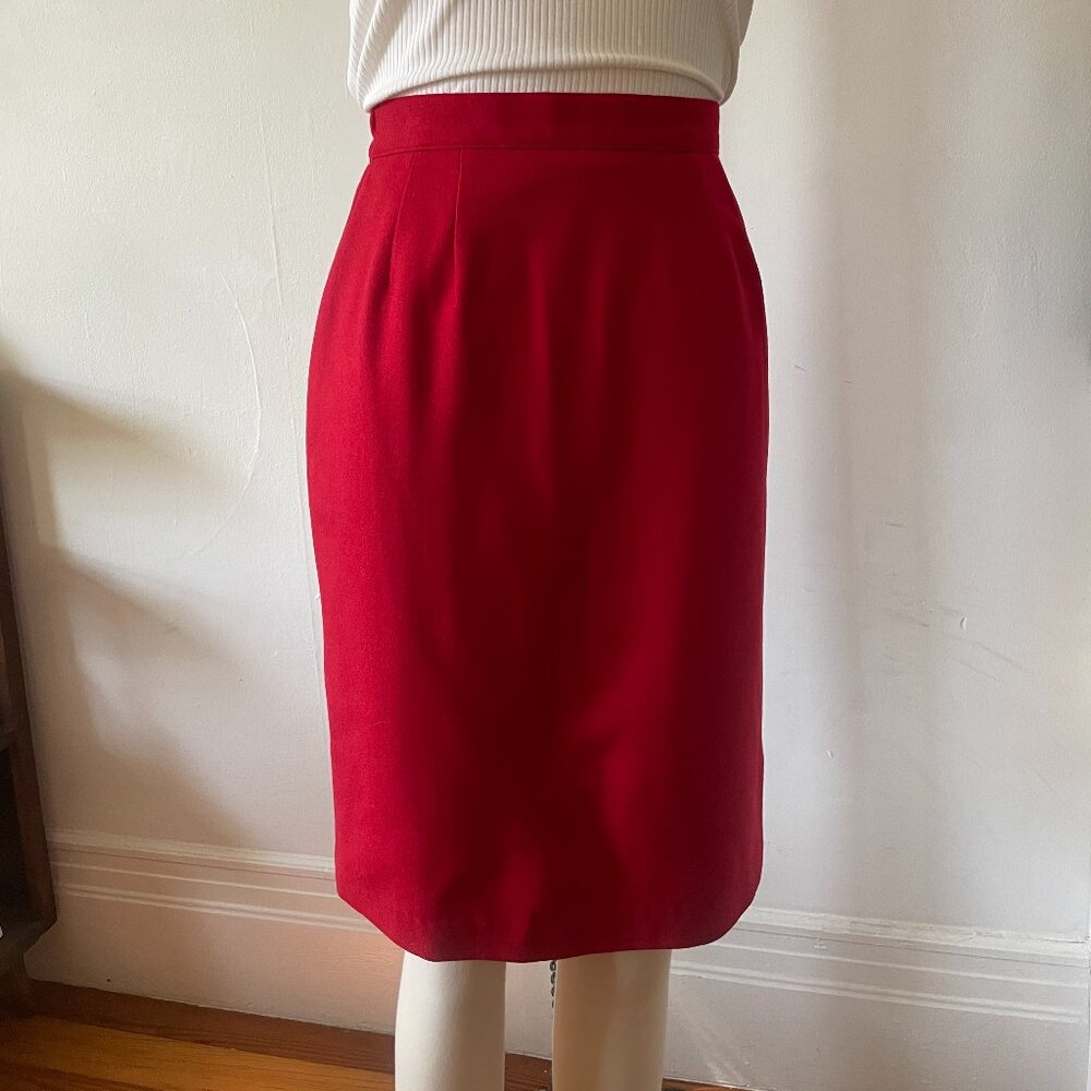Vintage Red Wool Pencil Skirt – High Waist Classic 80s Style – Women’s 8